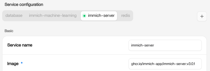Immich server image field in ZimaOS application settings Configurazione del servizio Immich in ZimaOS che mostra il campo dell’immagine di immich-server